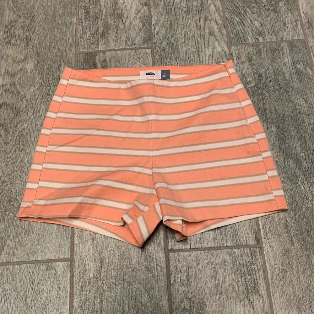 Old Navy Women’s Stretchy Cotton Shorts - 0